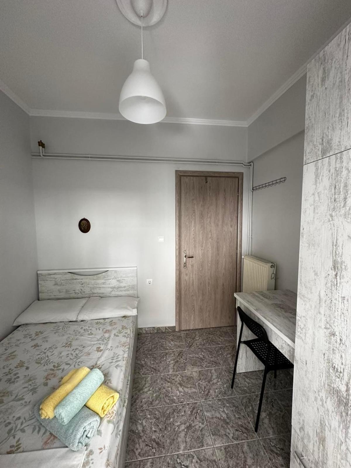 Ideally Situated Apartment. Szaloniki Kültér fotó