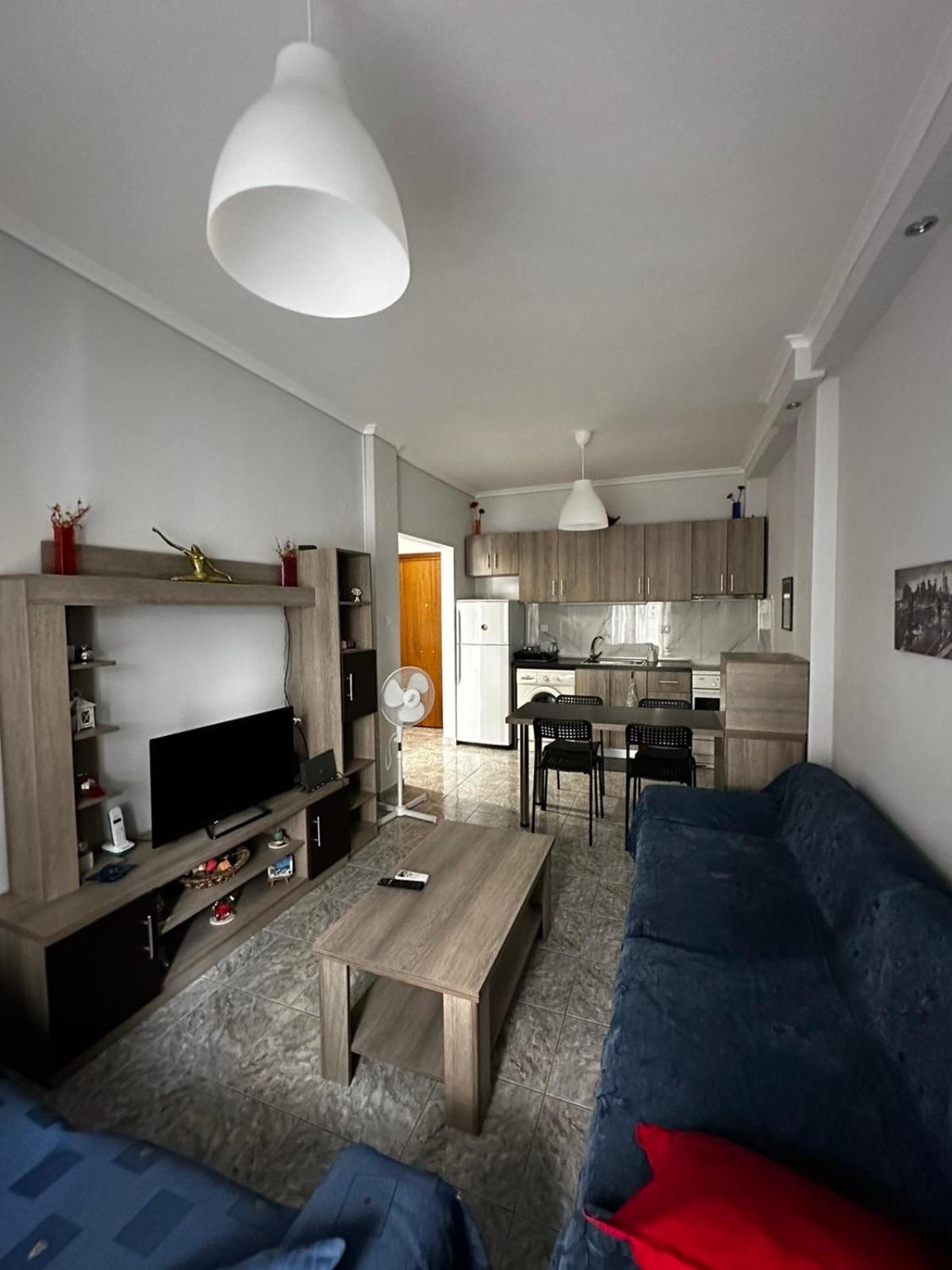 Ideally Situated Apartment. Szaloniki Kültér fotó